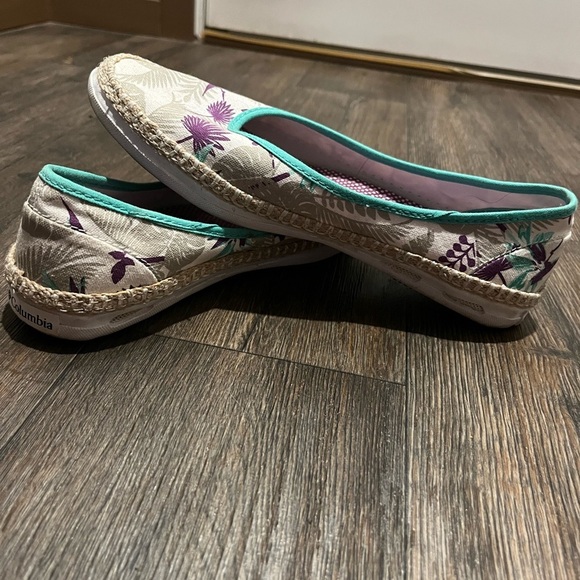 Columbia Vulc N Vent Bettie Slip-on Flats Sneakers - Picture 4 of 5
